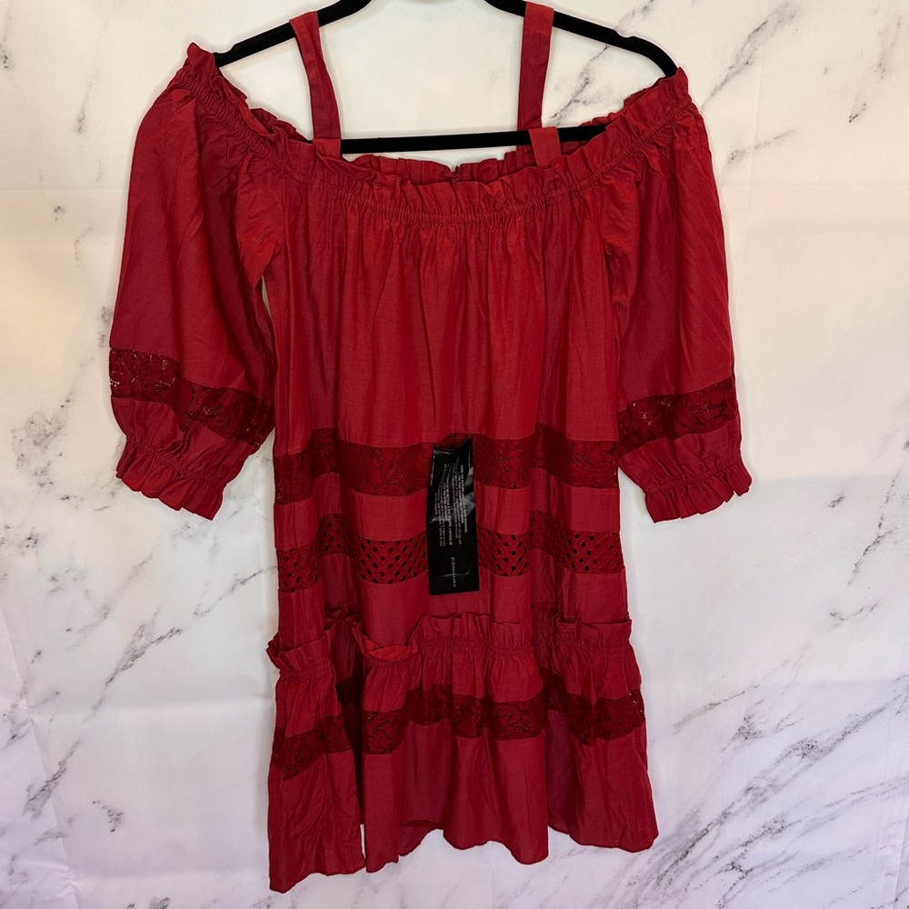 BCBG MaxAzria Red Off Shoulder Mini Address